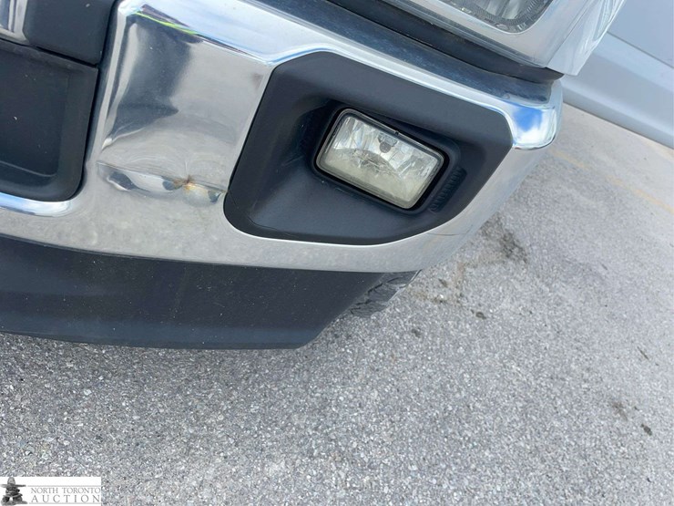 2021-ford-f250-image-27