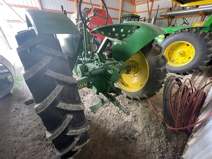 john-deere-model-b-image-6