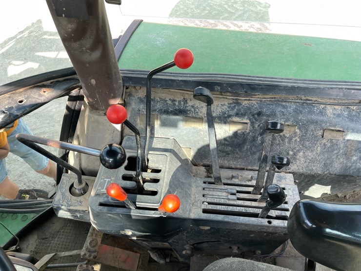 john-deere-2755-image-31