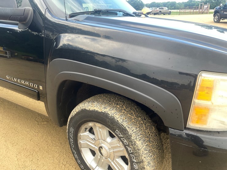 2008-chevrolet-k1500-image-37