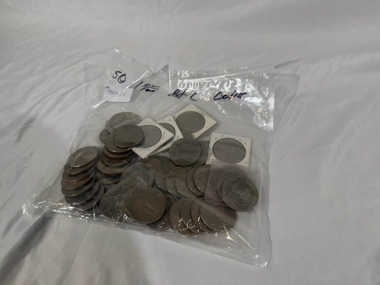 #40036-•-(50)-1776-1976-bicentennial-one-dollar-coins-image-1