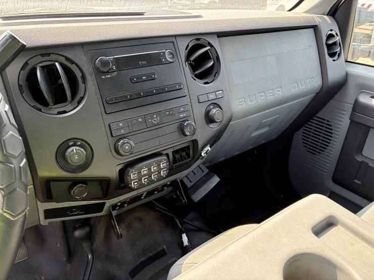 2011-ford-f250-image-19