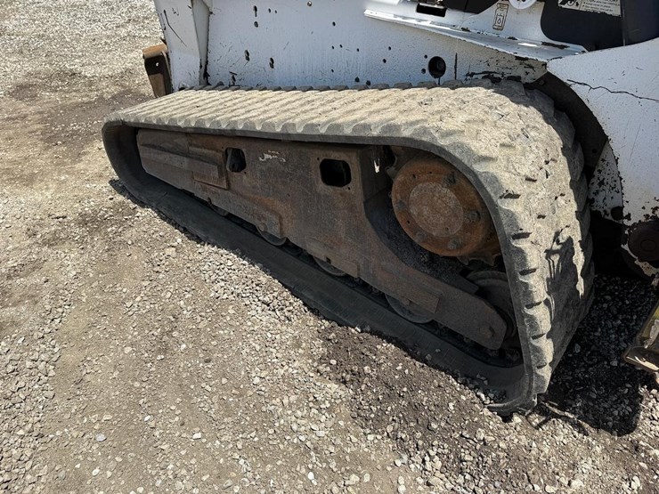 bobcat-t300-image-16
