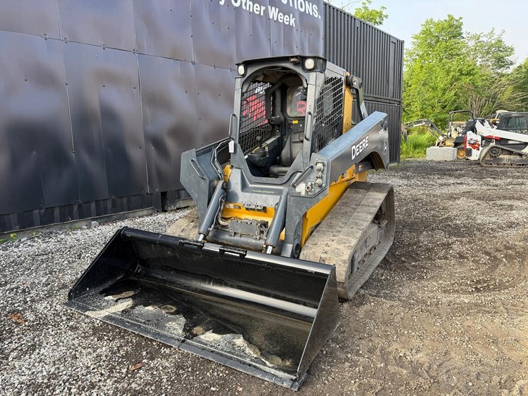 2019-deere-331g-image-8