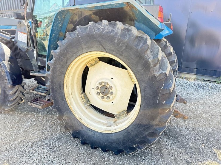 ford-7740-image-18