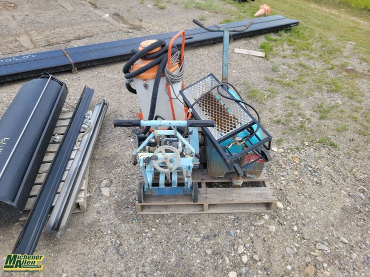 pallet-of-shop-vac,heater-concrete-floor-scabbler-and-concrete-saw-image-8