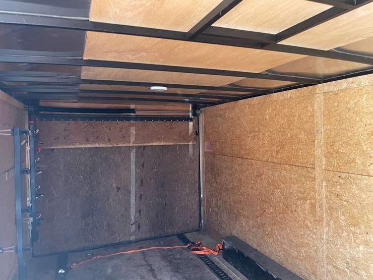 #4868-•-2021-rhino-v-nose-tandem-axle-enclosed-trailer-(has-wi-title)-image-16