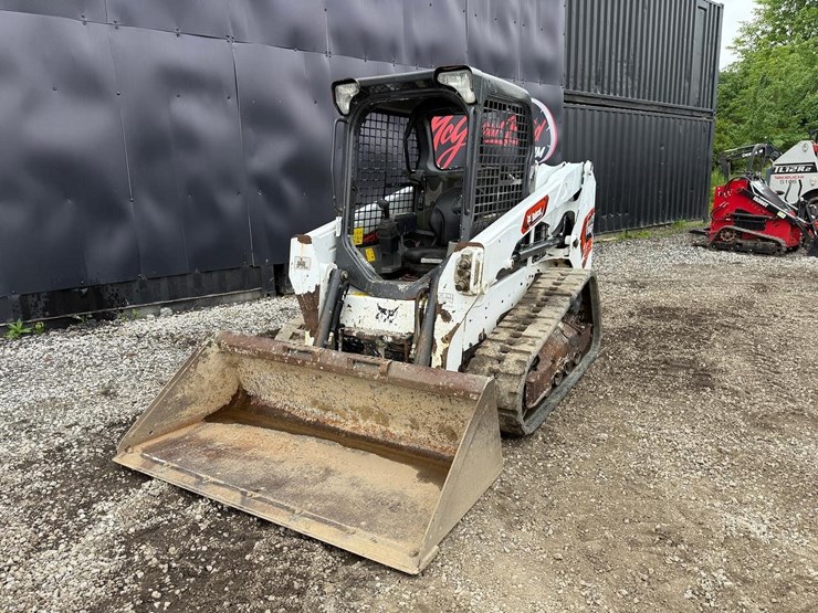 2022-bobcat-t550-image-8
