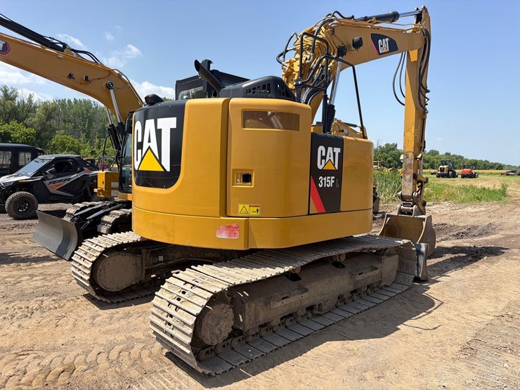 caterpillar-315-gc-image-6