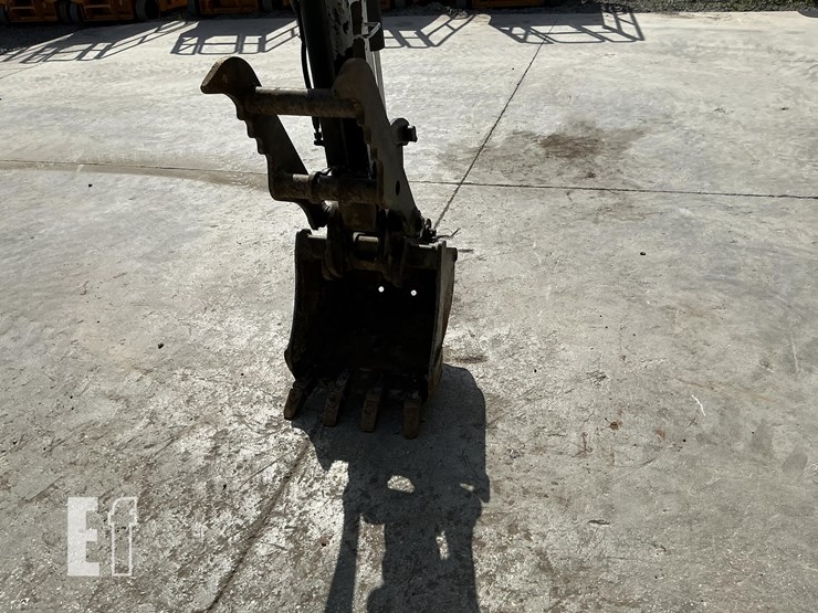 2015-bobcat-e26-image-11