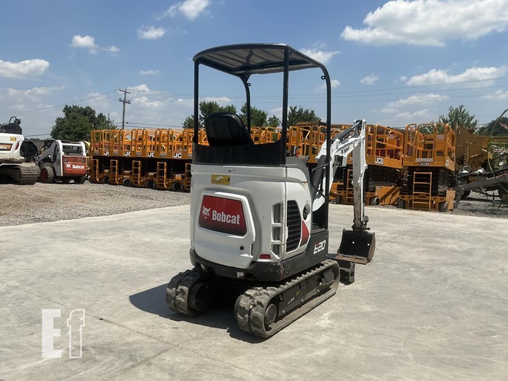 2022-bobcat-e20-image-4