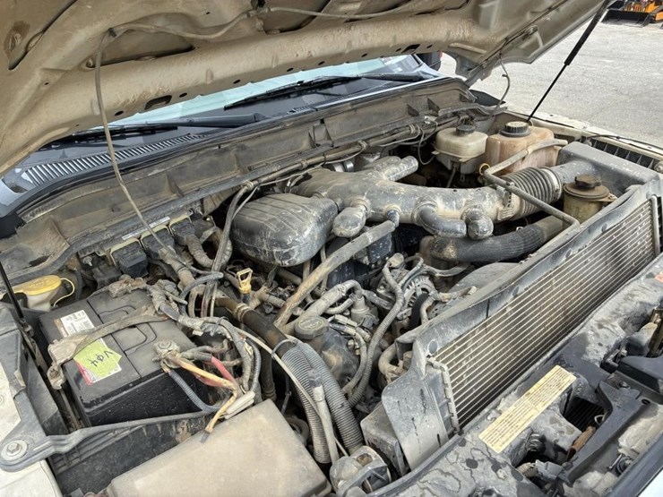 2012-ford-f450-image-8