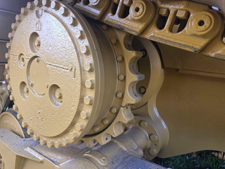 caterpillar-d6t-lgp-image-13