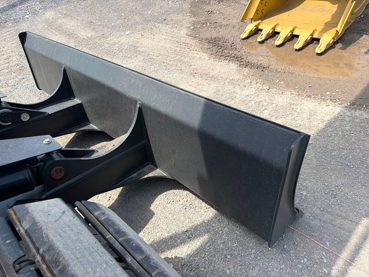 caterpillar-315-gc-image-26