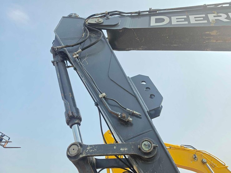deere-350g-lc-image-19
