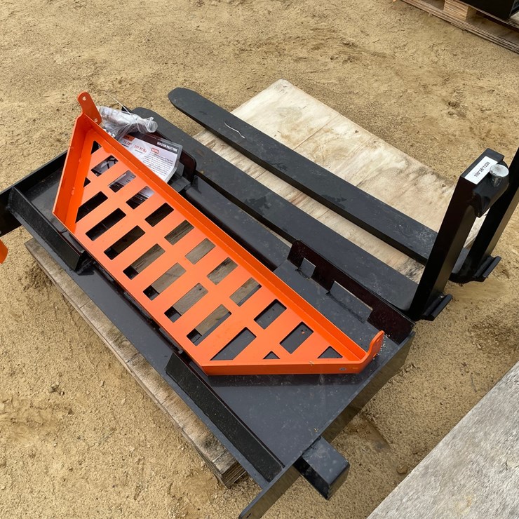 #2006 • New Wolverine Skid Steer Pallet Fork Frame with Forks