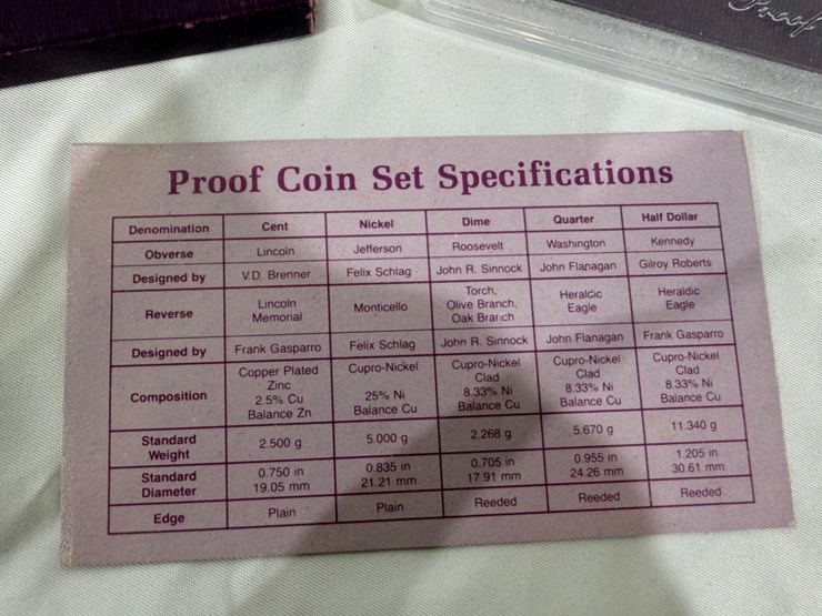 #40044-•-(10)-u.s.-mint-coinsets-from-1980's-image-29