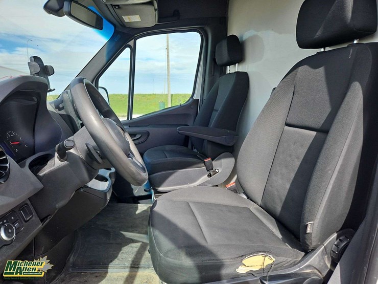2021-mercedes-benz-sprinter-c240-turbo-diesel-cargo-van-image-14