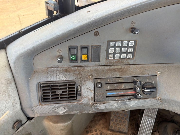 volvo-a40d-image-14
