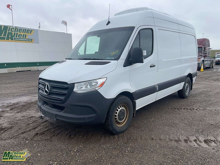 2021-mercedes-benz-sprinter-c240-turbo-diesel-cargo-van-image-1