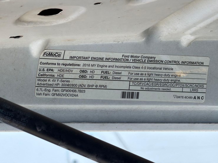 2016-ford-f550-image-28
