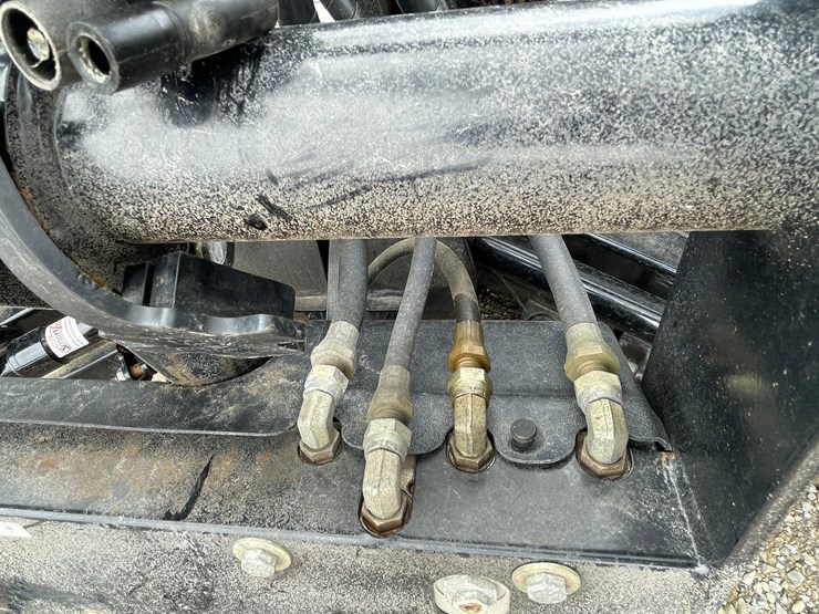 #4871-•-2022-boss-9'2"-stainless-dxt-v-plow-image-12