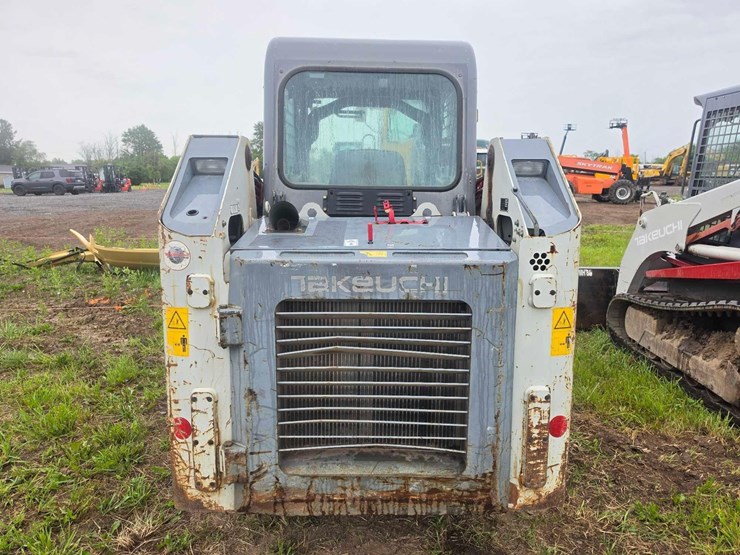 2008-takeuchi-tl8-image-7