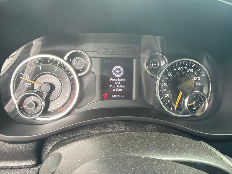 2022-dodge-3500-image-15