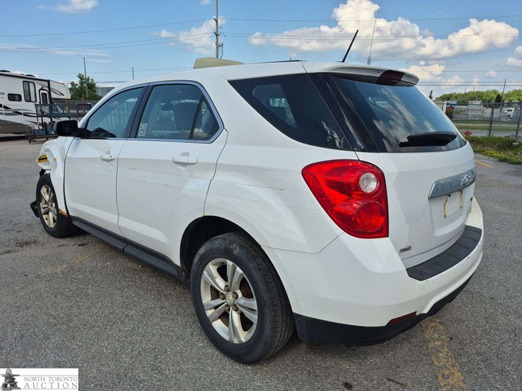 2015-chevrolet-equinox-image-7