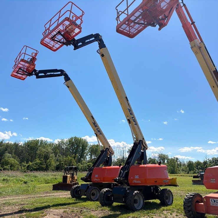 JLG 660SJ