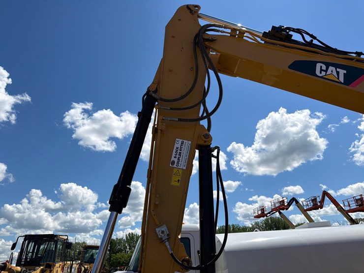 2019-caterpillar-313fl-image-21