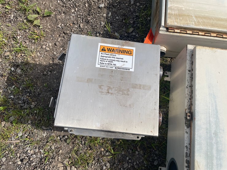 #8331-•-(2)-hoffman-electrical-boxes-image-5