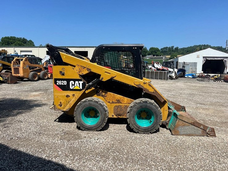 2018-caterpillar-262d-image-7