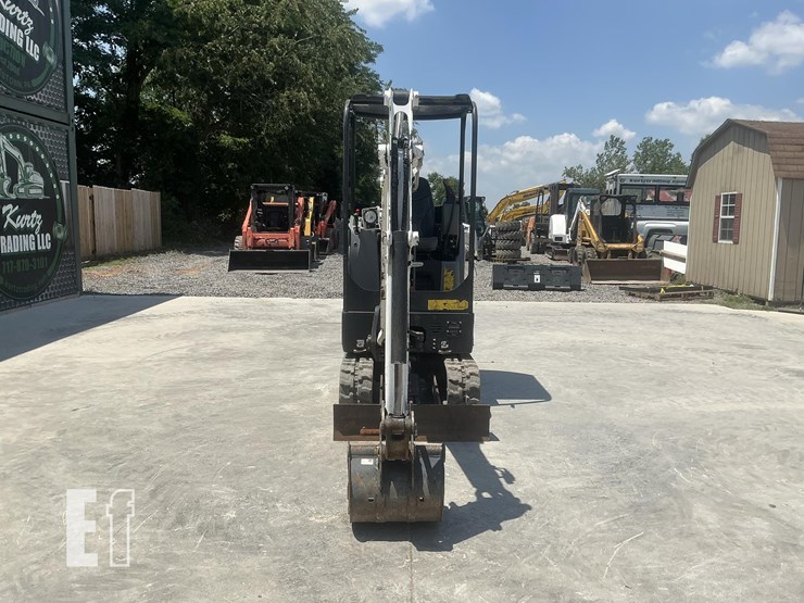 2022-bobcat-e20-image-7