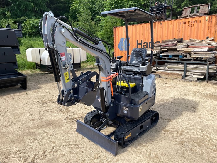 #121-•-new-atspower-me18-mini-excavator-image-1