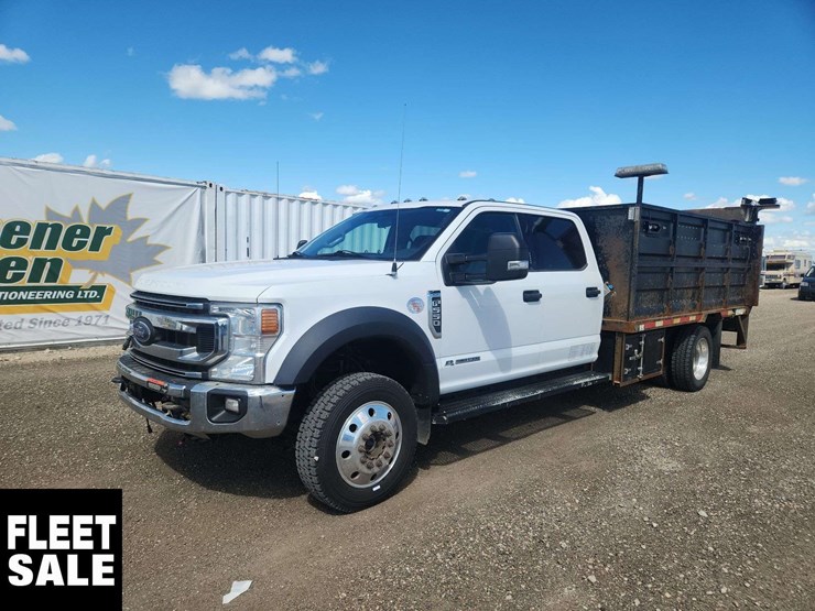 2021-ford-f550-image-1