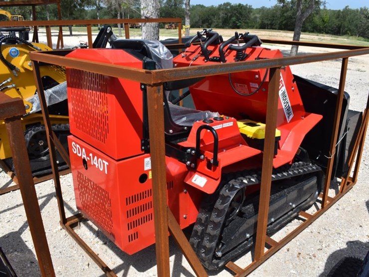 sda-140t-mini-skid-steer-(serial-#-sda140t26l0223444)-image-4