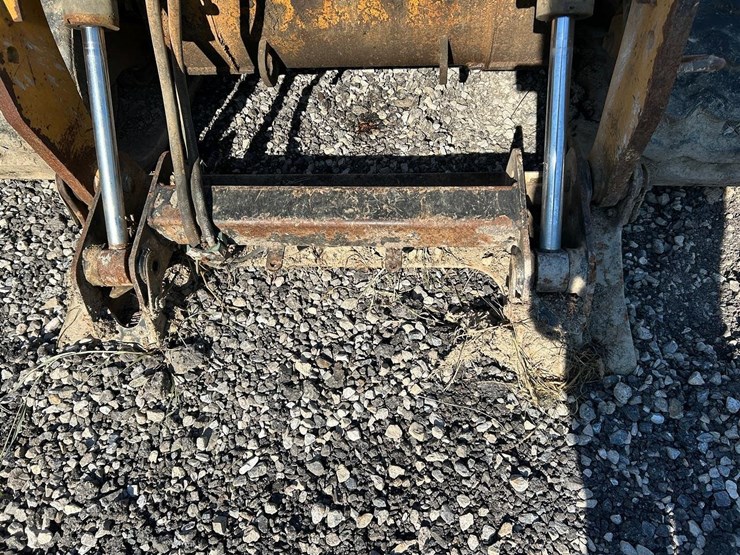 2014-caterpillar-289d-image-9