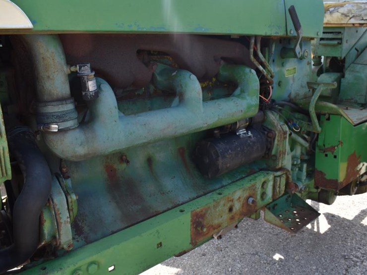 john-deere-4020-image-11