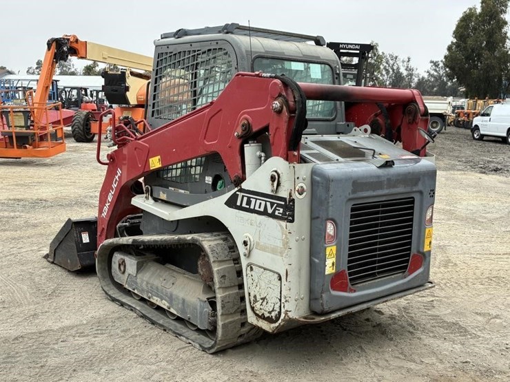 2019-takeuchi-tl10v2-image-4