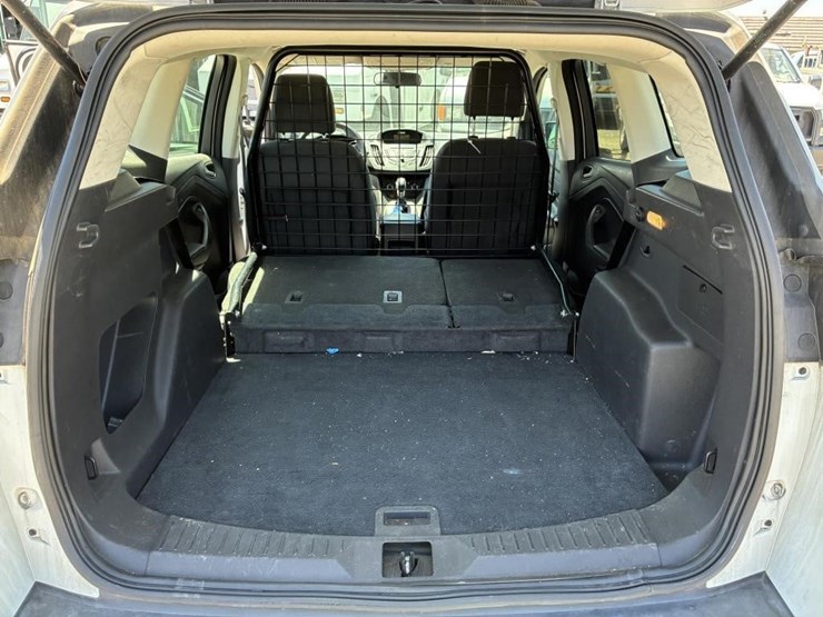 2016-ford-escape-image-15