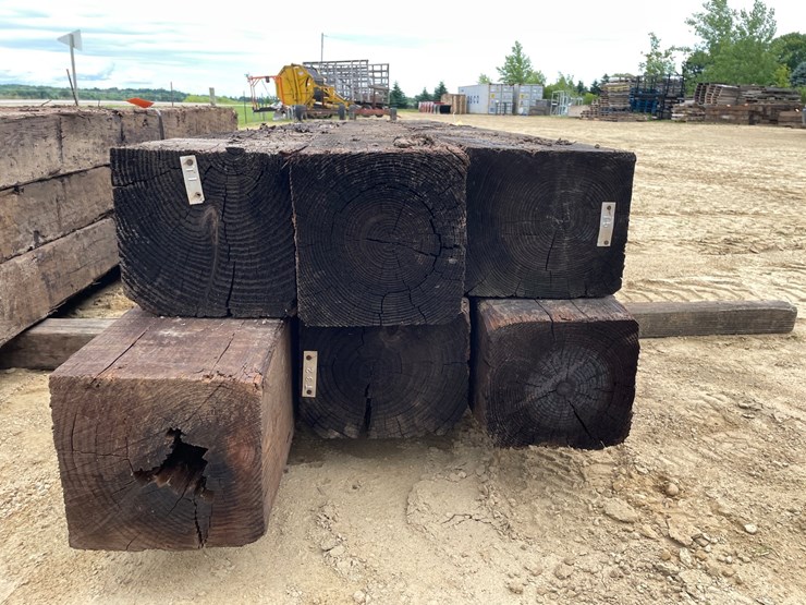#3442-•-bundle-of-(6)-railroad-ties-image-10