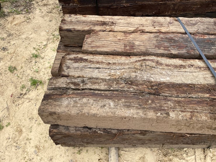 #3453-•-bundle-of-(16)-railroad-ties-image-9