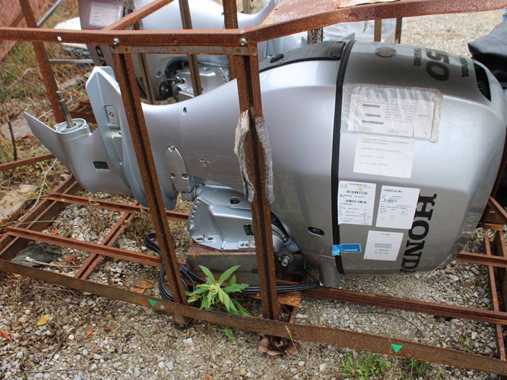 honda-150-vtec-4-stroke-outboard-boat-motor-image-1