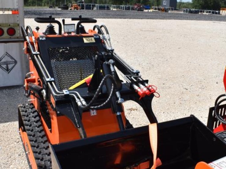 sl36c-mini-skid-steer-(serial-#-36cj2603098)-image-2