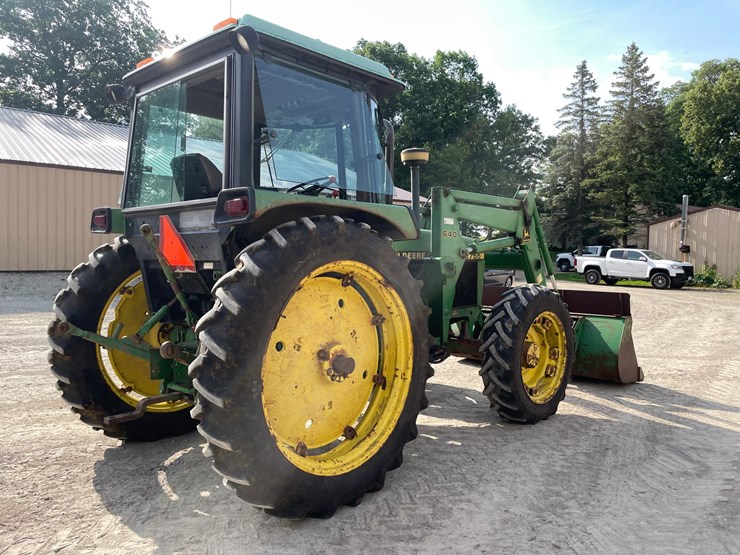 john-deere-2755-image-5