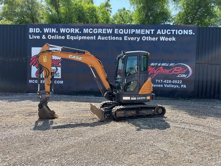 2020-case-cx37c-image-1