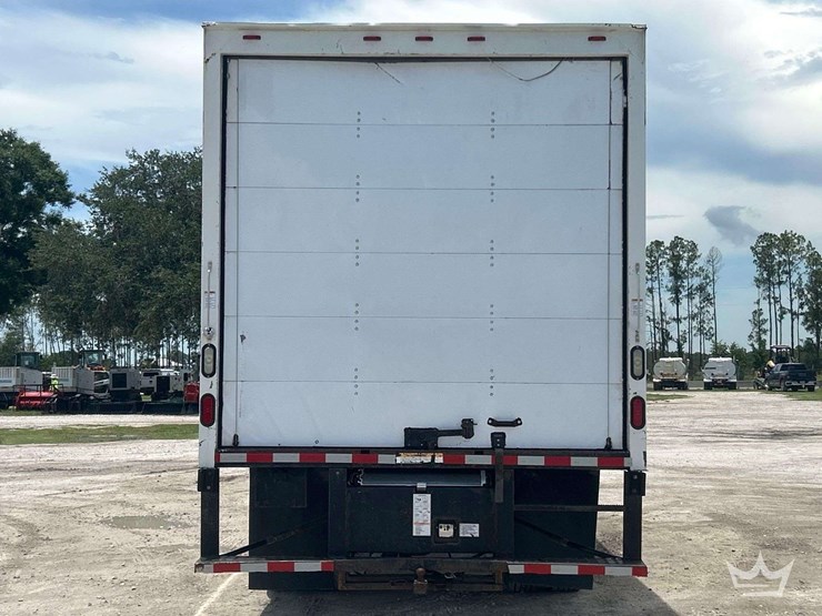 2018-international-durastar-4300-image-26