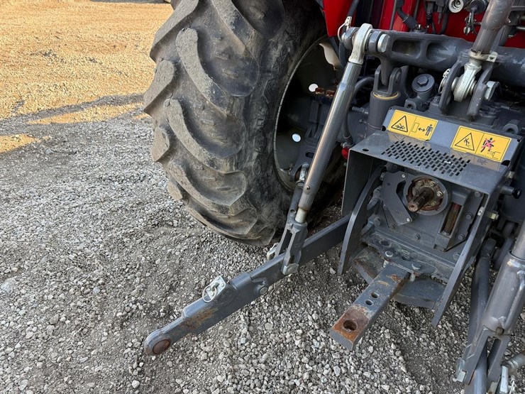 2019-massey-ferguson-4710-image-15