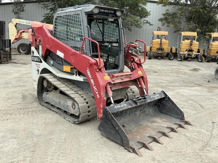 2019-takeuchi-tl10v2-image-2
